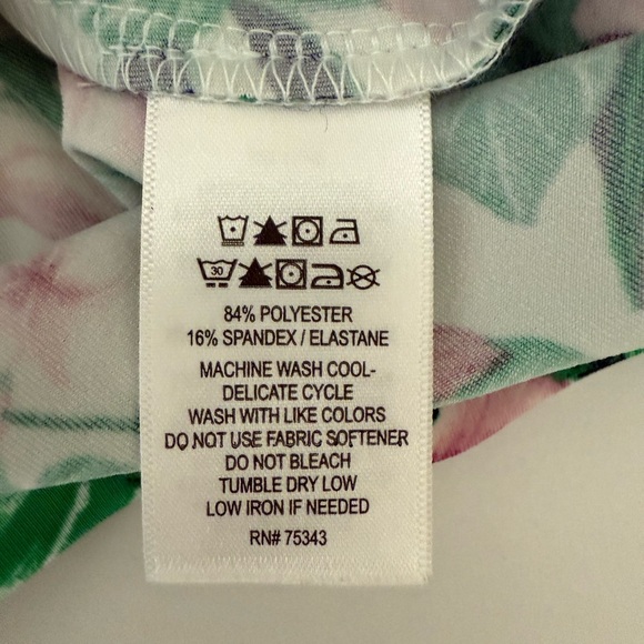 TOMMY BAHAMA Pink Green Sands Floral Sleeveless Mock Golf Shirt - Picture 6 of 6